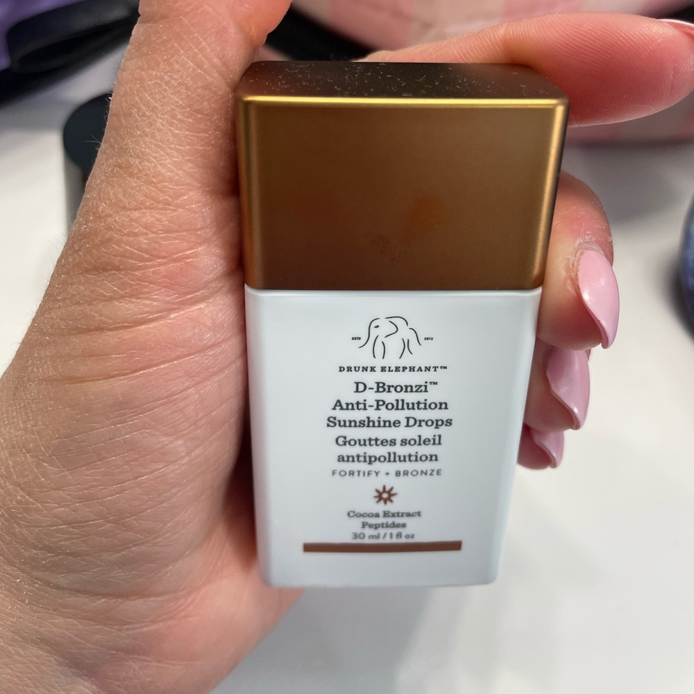 Drunk elephant d-bronzi anti pollution bronzing drops with peptides new